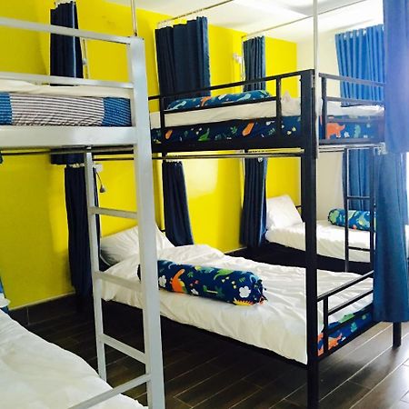 Awa Downtown Hostel Hanoi Exterior photo