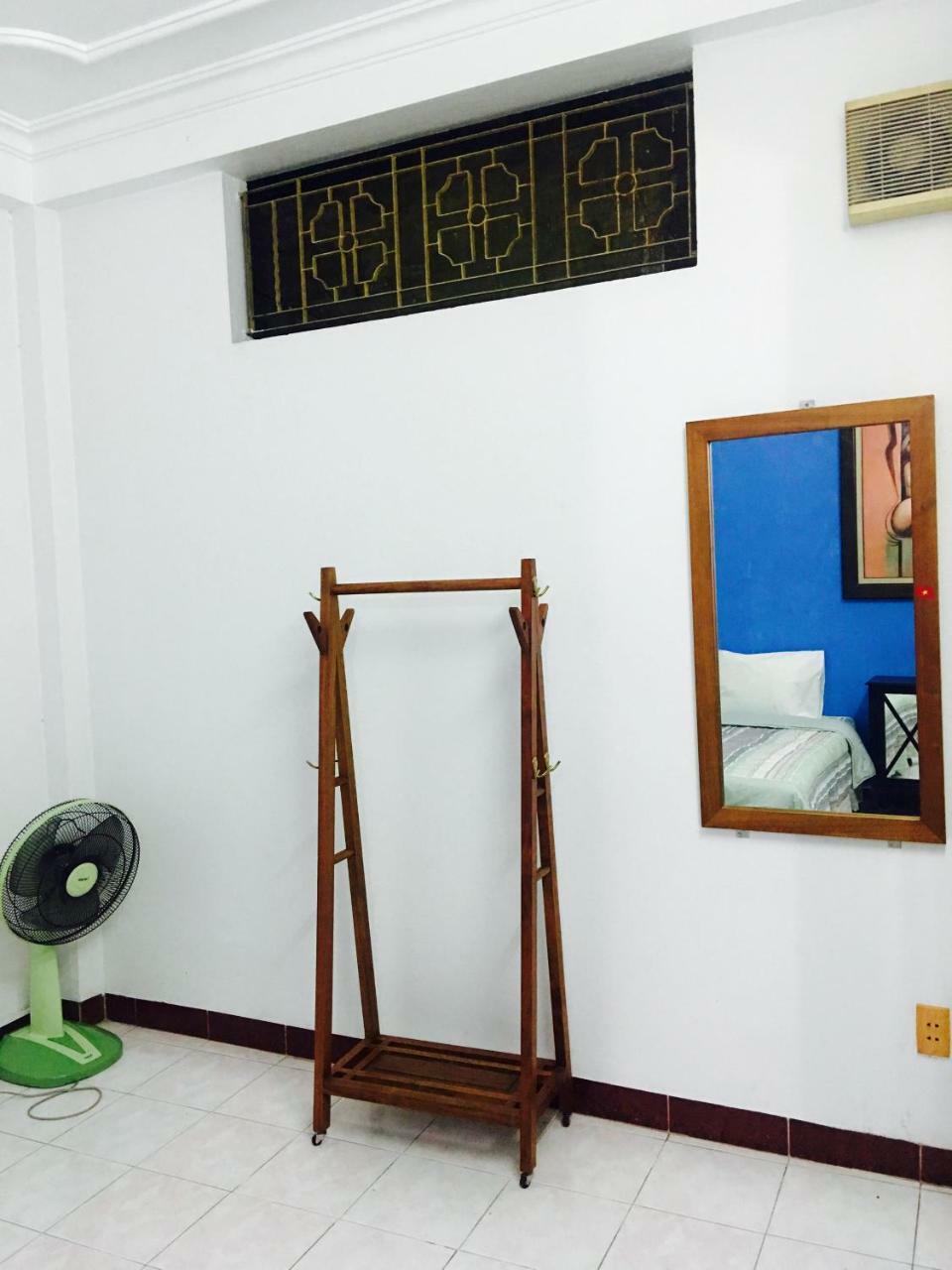 Awa Downtown Hostel Hanoi Exterior photo